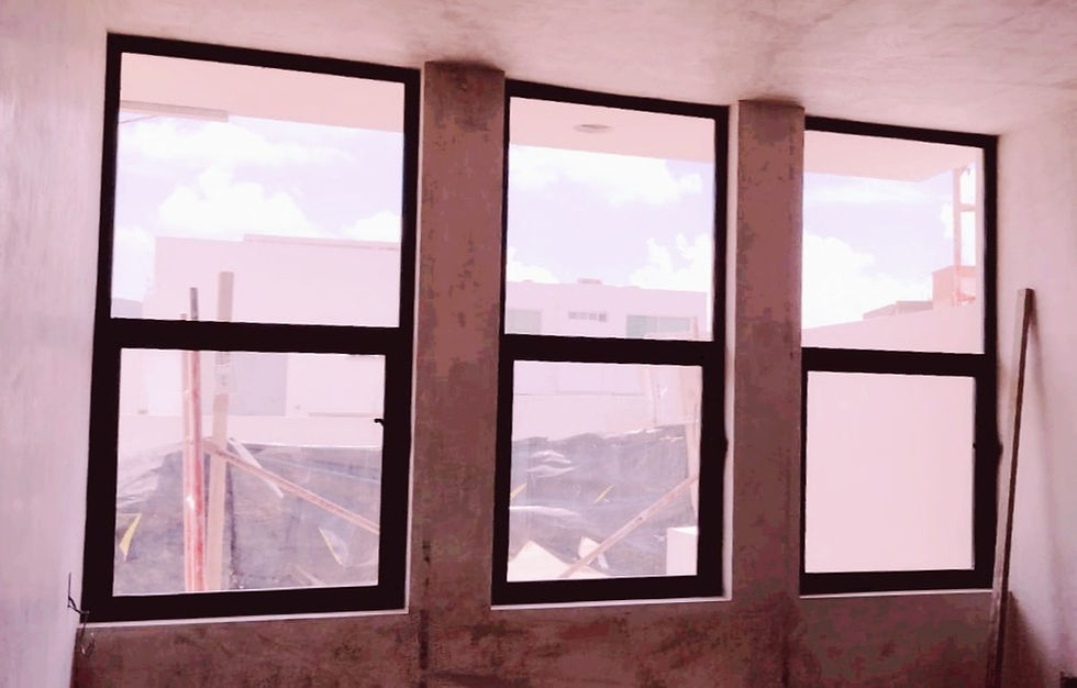 Ventana de Proyección con Fijo