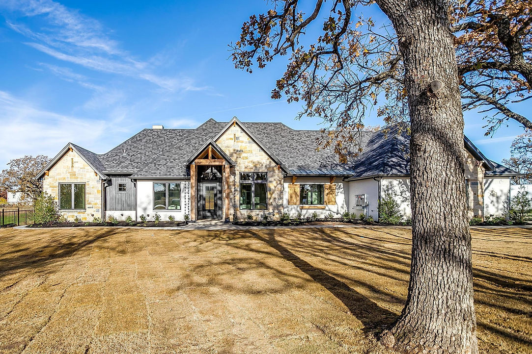 305 Pear Valley (1 of 26).jpg