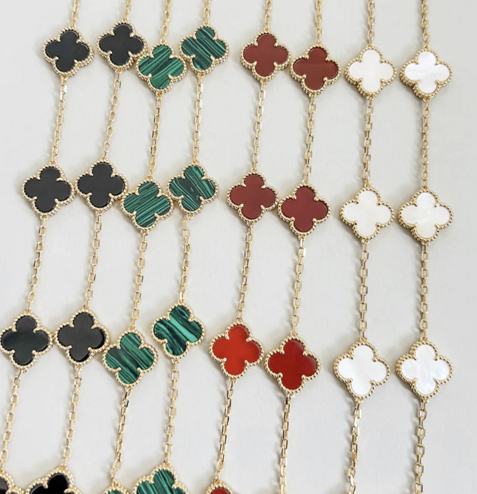 Thumbnail: Vintage Clover Charm Necklace -18K Gold PVD Plating