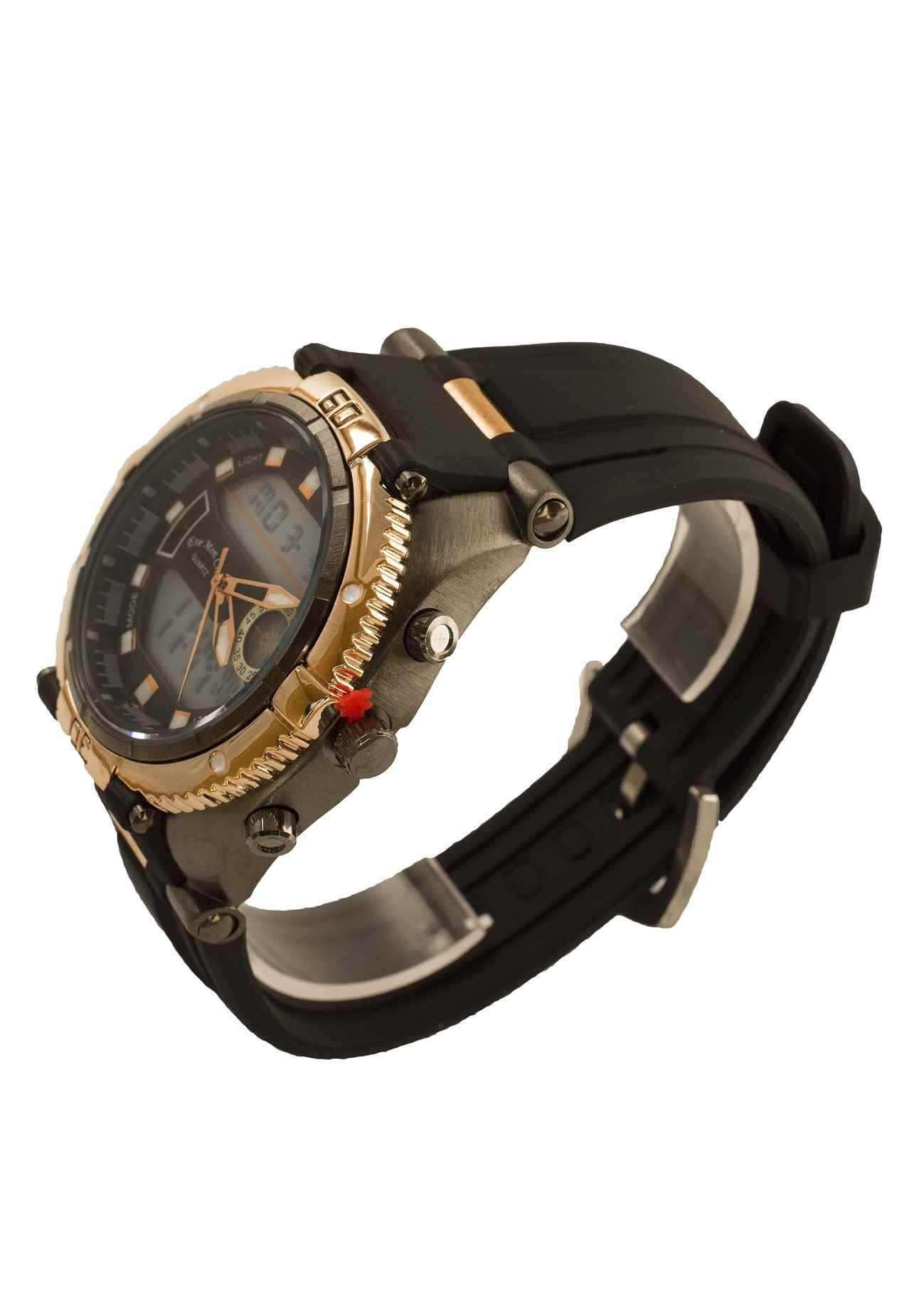 Reloj de lujo dorado y negro.