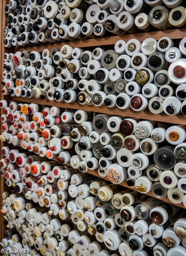 Sewing supplies Sewing machines in Sydney Sylvania