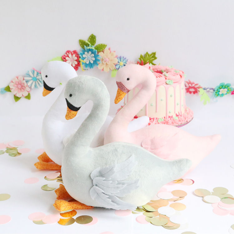 Thumbnail: Ric Rac Swan Party