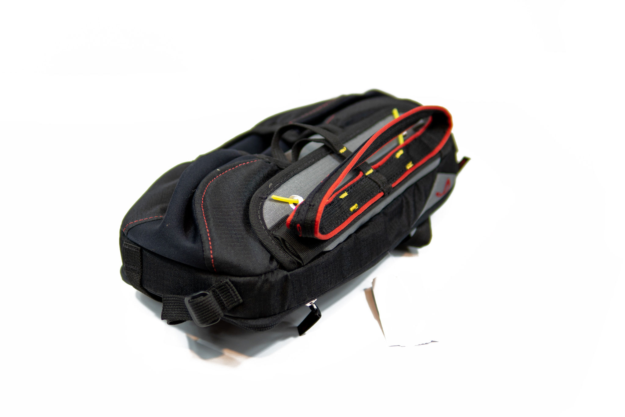 Cockpit Reserve Container