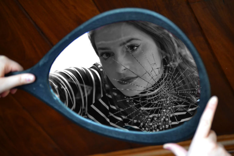 kt broken mirror.jpg