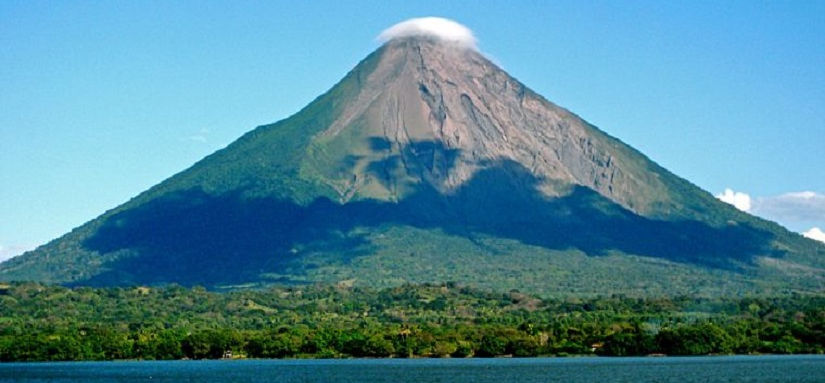 1_volcan_momotombo.jpg