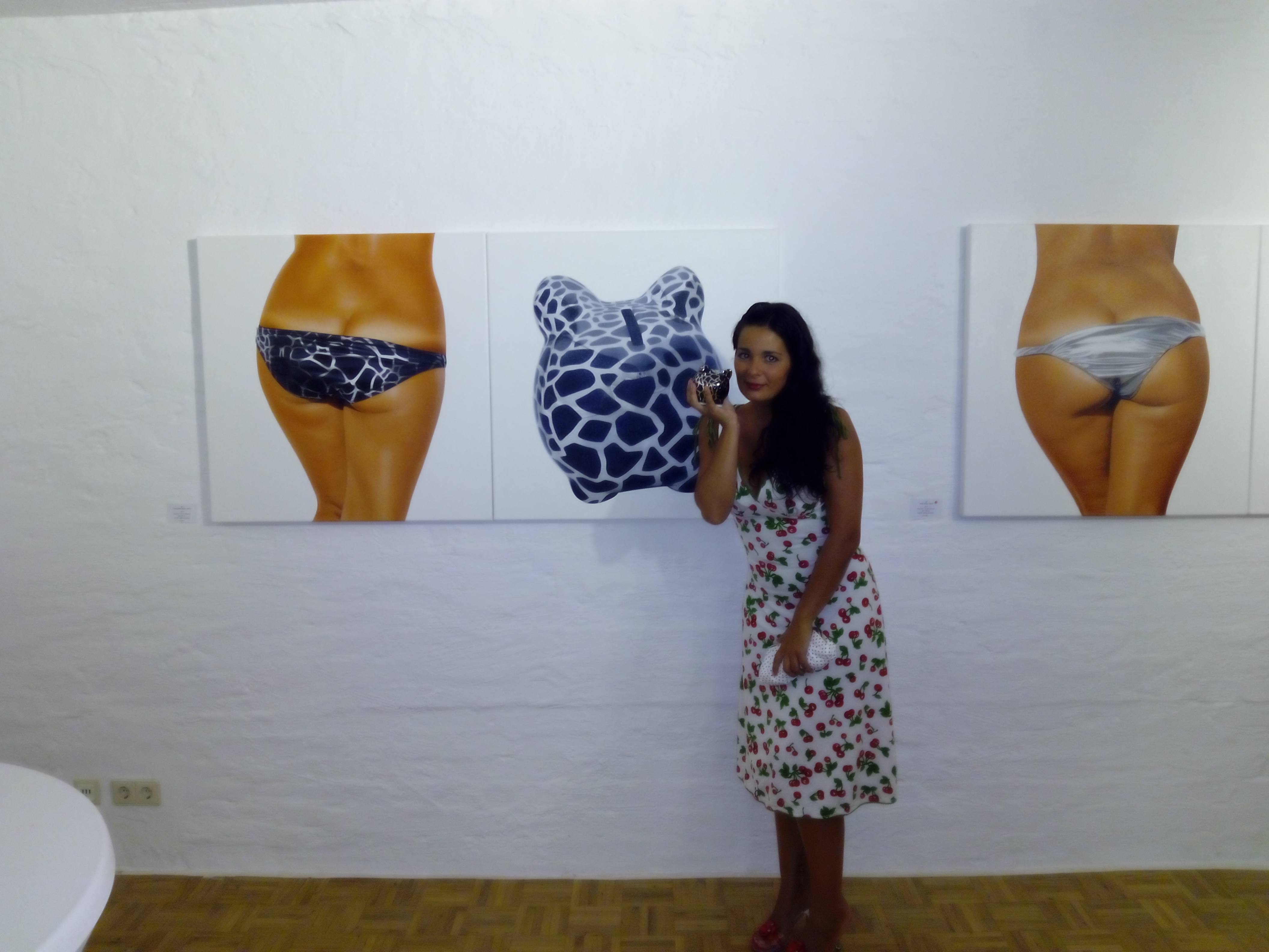 Bikini Bank 2014
