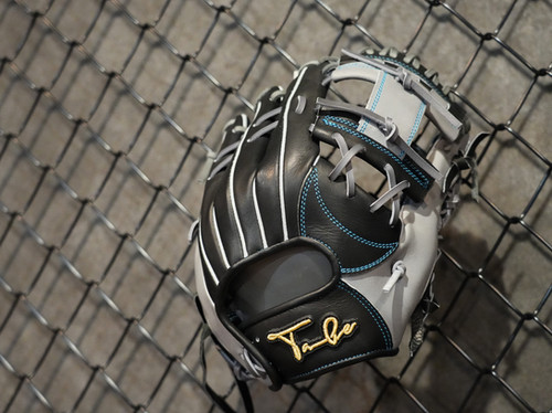 First Take GLOVE | Beisbol