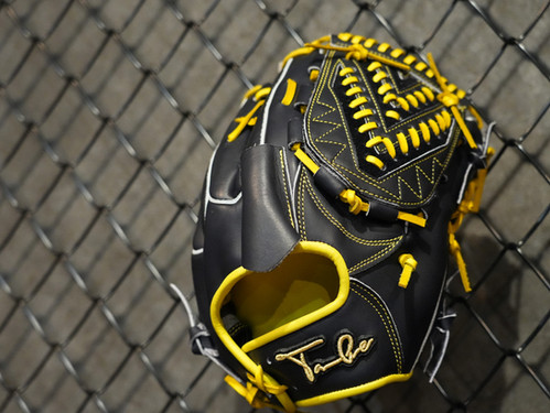 First Take GLOVE | Beisbol