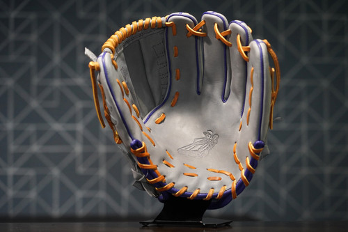 DICE. 投手用グラブ　ライナーバック　指穴無し DICE. ライナーバック指穴無し | Beisbol