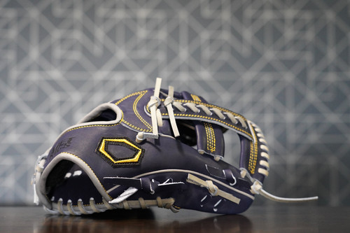 小物 hide SELECT STEER HIDE | Beisbol