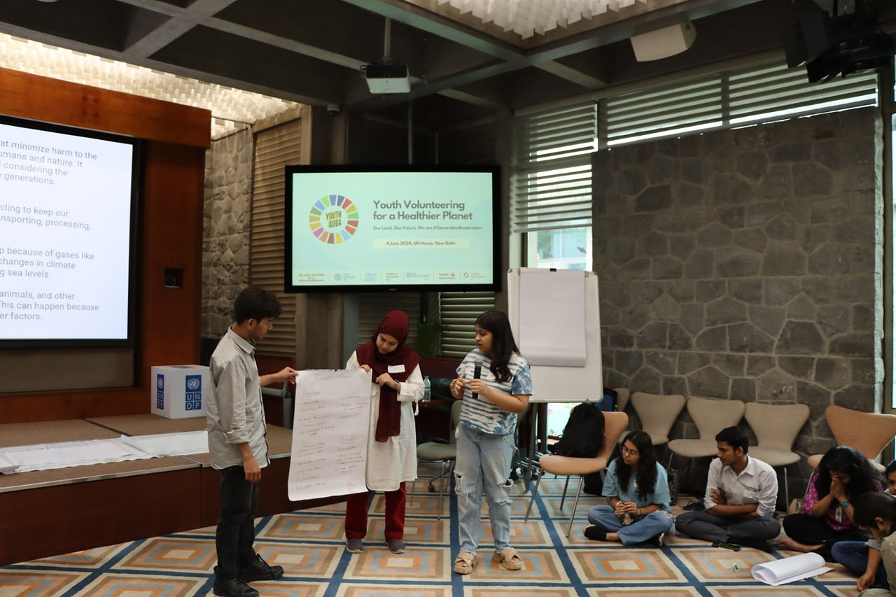 Youth group sharing points at Youth adda, Health Volunteers