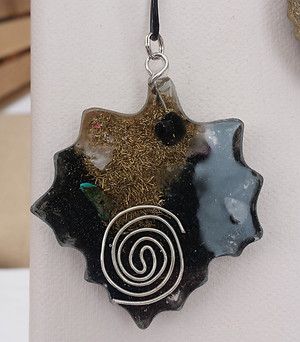 leaf pendant