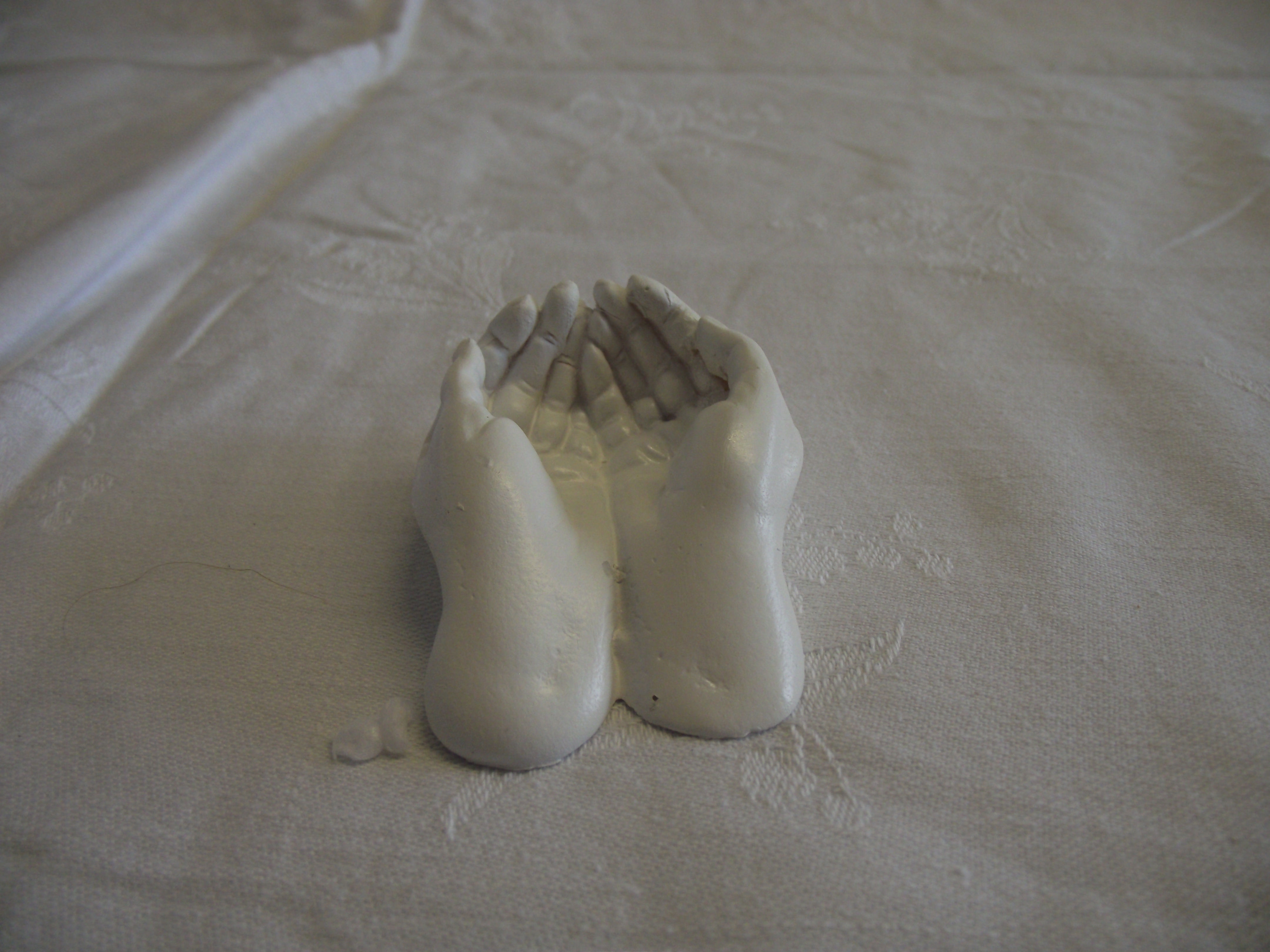 Small Cupped Hands