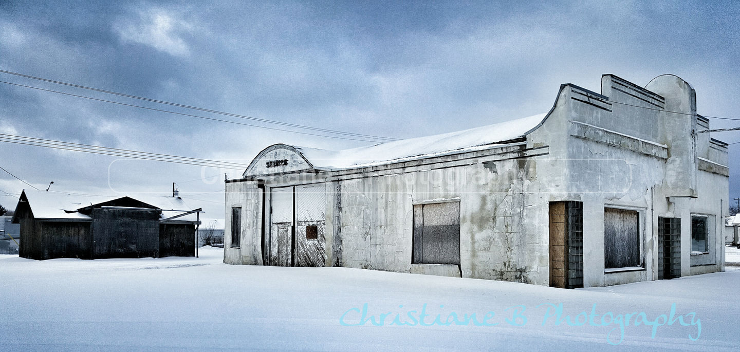 Thorhild Garage 2021 - Christiane B Photography
