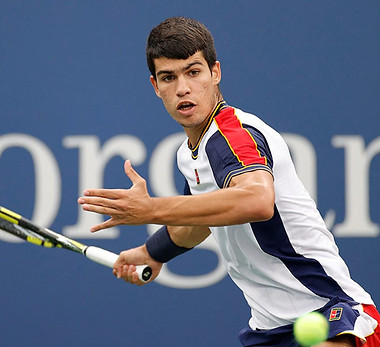 carlos-alcaraz-forehand-at-us-open.jpg