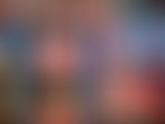 Lucía Regueiro y Flo arrasan junto con Luis Zahera en el Land Rober Comedia a Domicilio