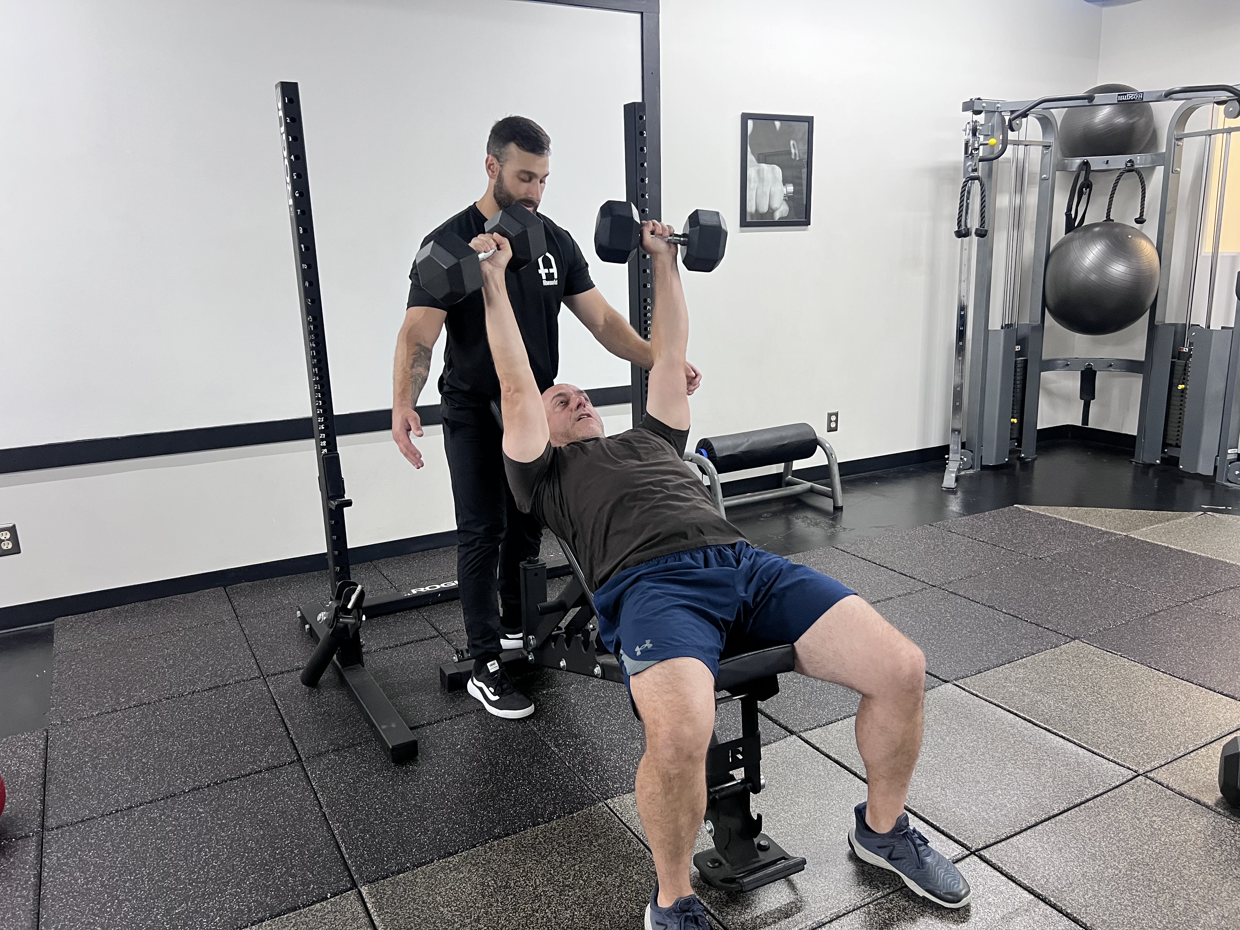 Sculpt personal training at Fitness Artist with one-on-one coaching in a private suite and customized fitness programs