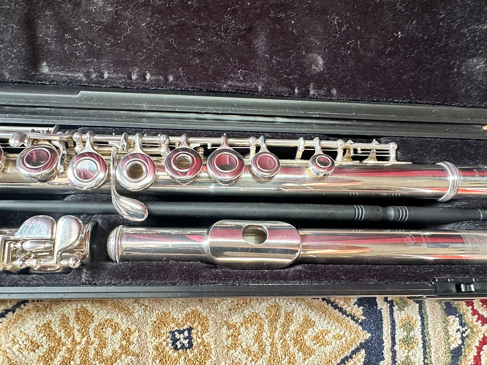 Thumbnail: Yamaha YFL-371ii Intermediate Flute w/ Silver Headjoint and Open Holes