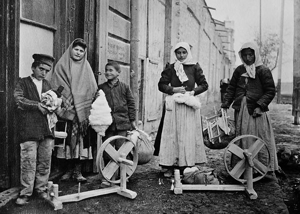 armenian spinning2.jpg