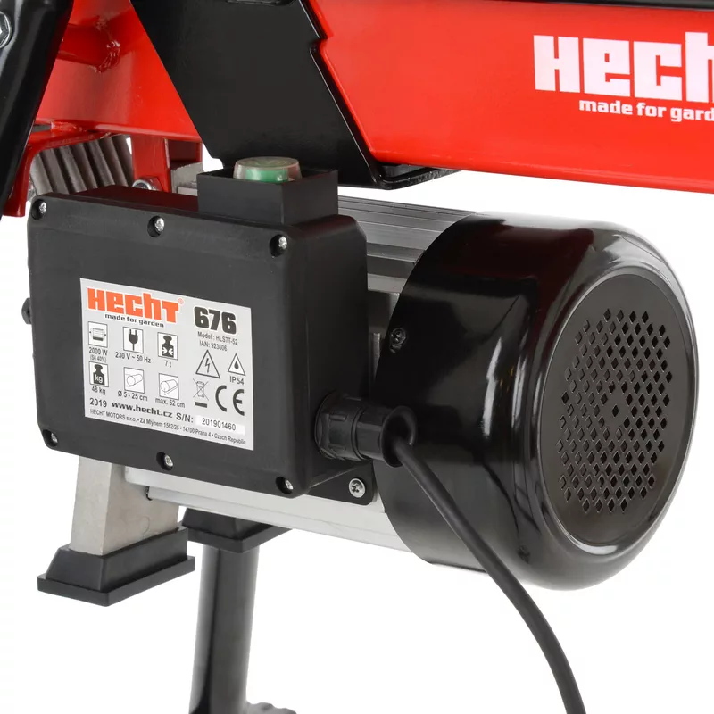 Thumbnail: Hecht 676 Log Splitter