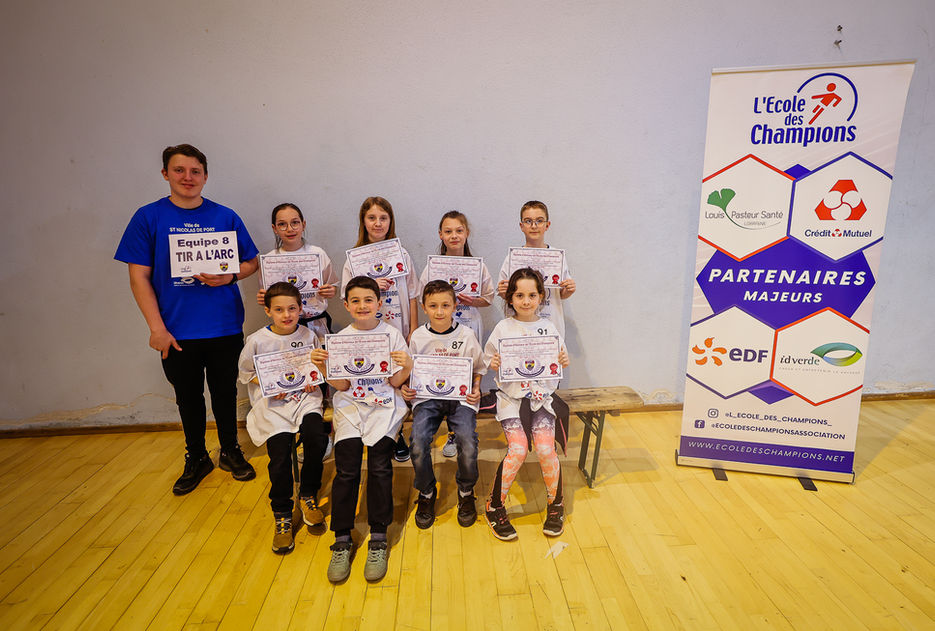 EQUIPE 8 - TIR A L'ARC