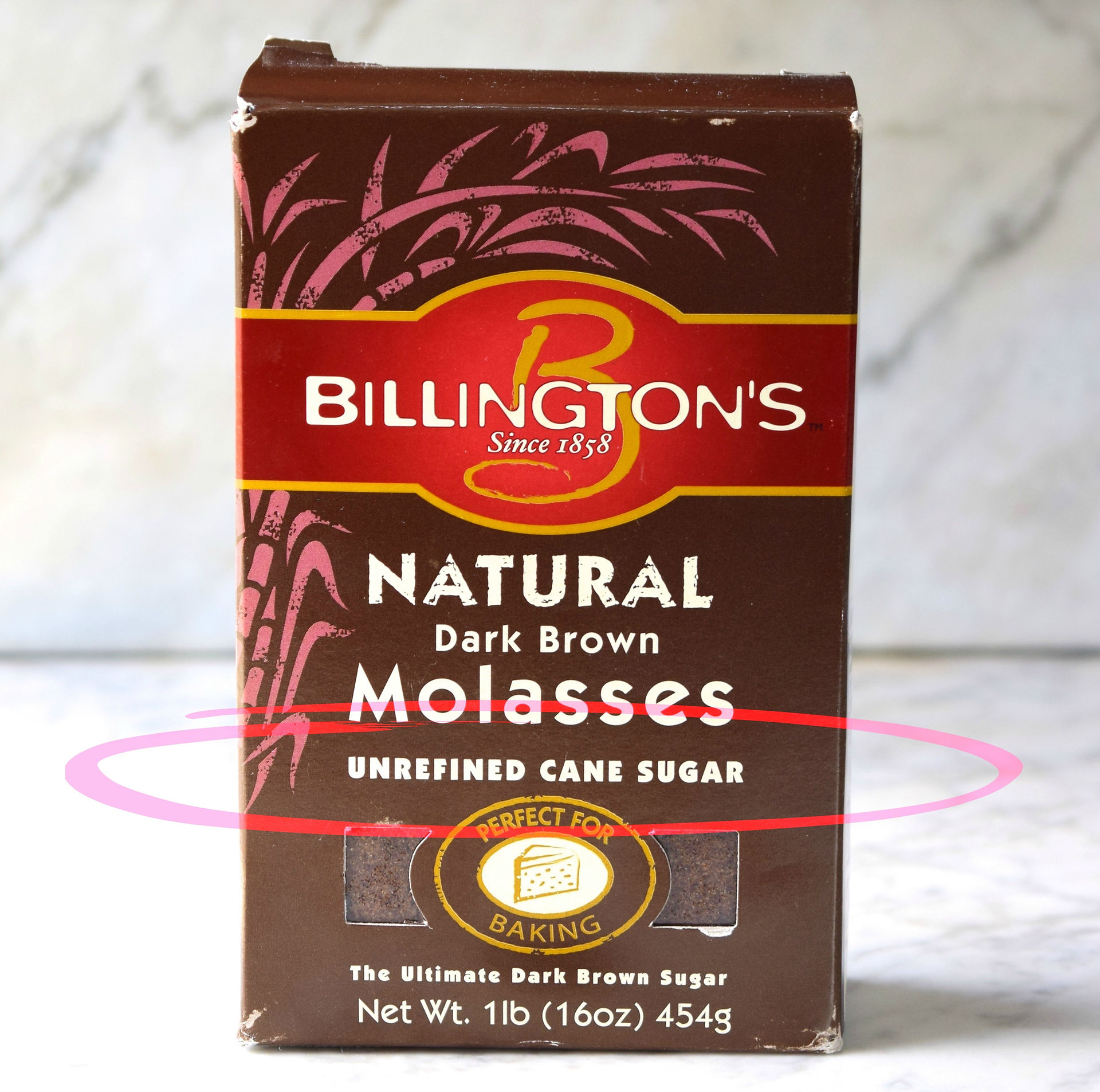 Often referred to as traditional brown sugars, unrefined sugars are in fact partially refined cane sugars. On the other hand, refined brown sugars, the most widely available in store shelves, can be made from cane or beet.