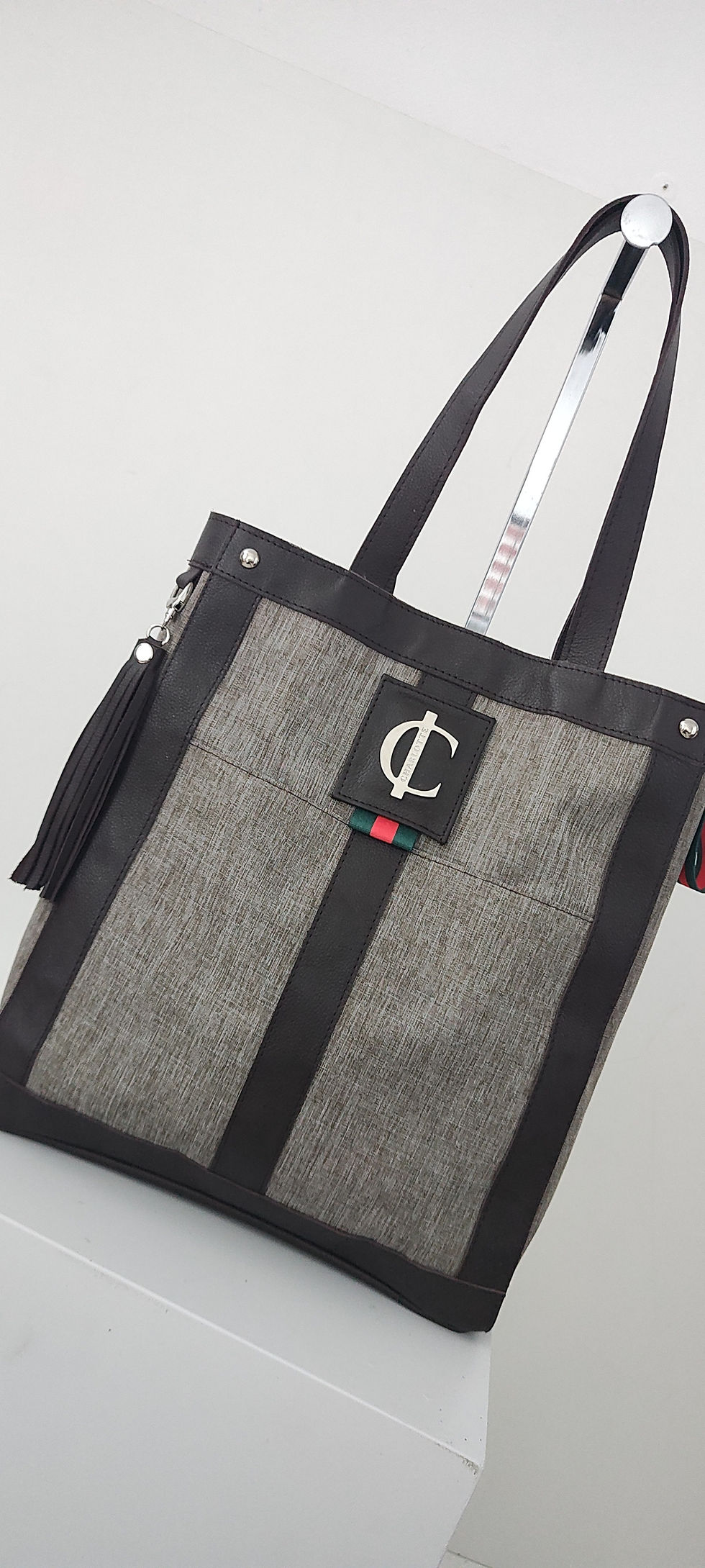 Thumbnail: TOTE ANGELICA SIGNATURE