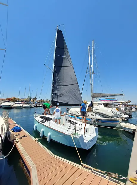 vela-regata-tejido-tecnico-paneles-jean-paul.webp