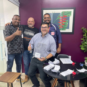 Abertura da urna, para novos representantes da empresa STOLTHAVEN SANTOS