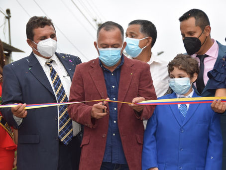 Prefecto inauguró mejoramiento de calles en Bellavista