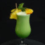 Kiwi Twist fruchtiger Cocktail: Vodka, Kiwi, Blue Curaçao, Ananas â mobile Bar Potsdam fĂŒr Events mieten