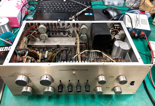 ビンテージ・アンプを修理します。Marantz,McIntosh,Quad, NAIM