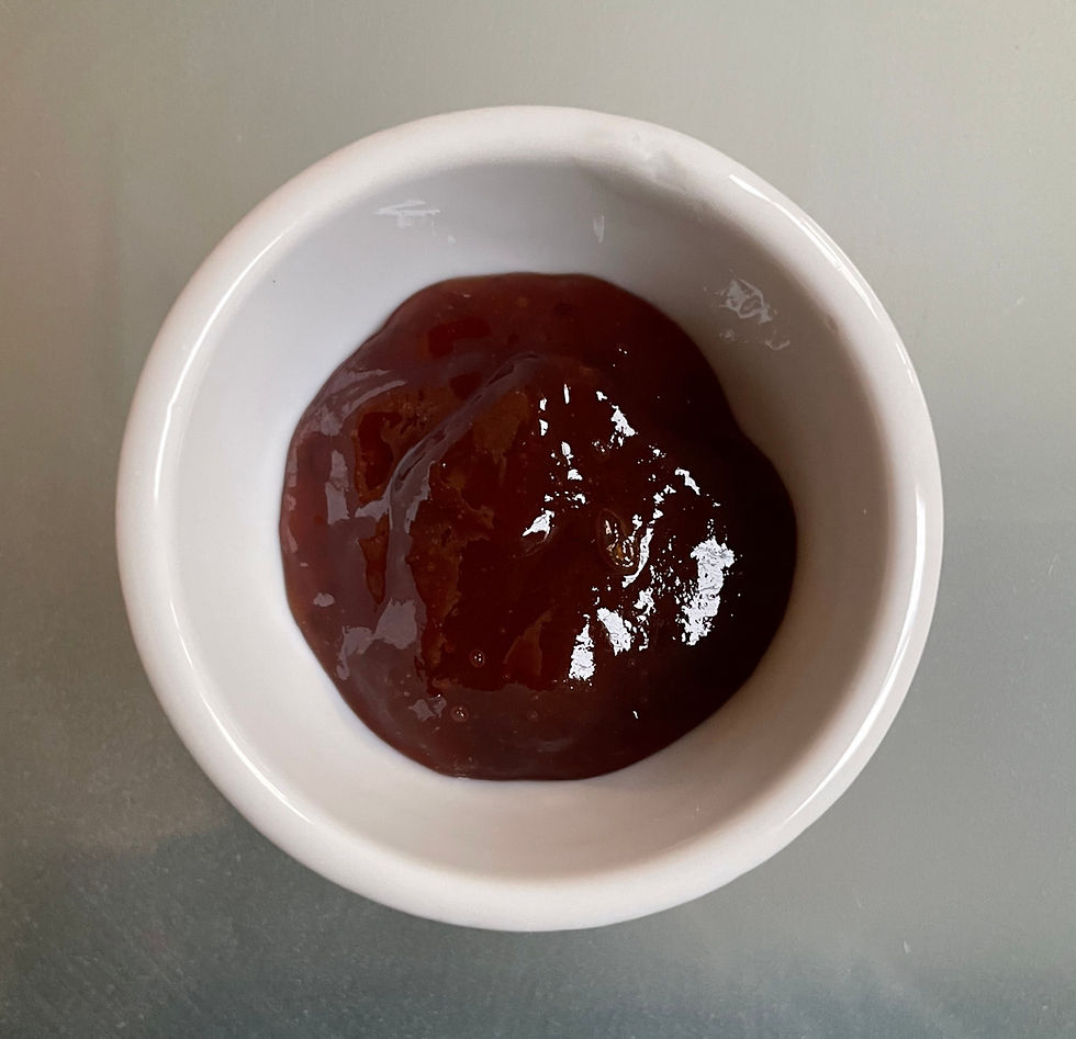 Miniature : la confiture de prunes dans un ramequin