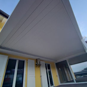 Gletterens , canton de Fribourg : Pergola Bioclimatique Solembra