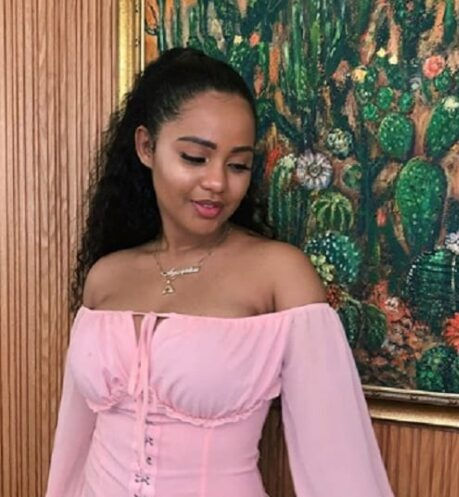 ‘I can’t thank you for giving me 10k, give it to a begger’ – Timini’s Ex girlfriend, Lydia reveals