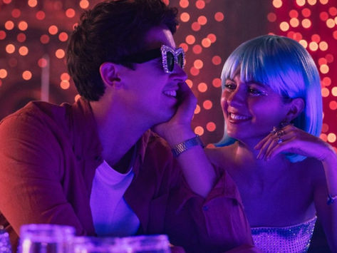 Playlist Inspired by Poppy from ‘People We Meet on Vacation’