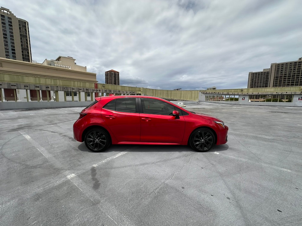 2025 Toyota Corolla Hatchback XSE - Photo 7