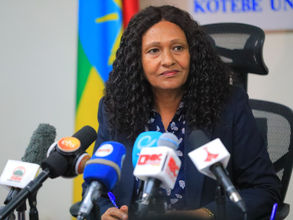 ሐምሌ 17 2017 - በከፍተኛ ማዕረግ የሚመረቁ ተማሪዎች ለመስተማር ከፈቀዱ ስልጠና ወስደው መምህር እንዲሆኑ ለማድረግ የሚያስችል አሰራር