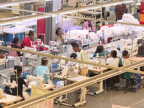 በኢትዮጵያ በጨርቃ ጨርቅ እና አልባሳት ኢንዱስትሪ ውስጥ የሚሰሩ ሰራተኞች፤ የሚደርስባቸው የመብት ጥሰት ቀጥሏል ተብሏል፡፡