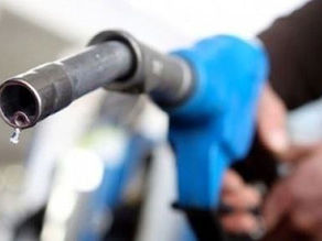 ሰኔ 18 2017 - በአዲስ አበባ የነዳጅ ምርት በመደበቅ እጥረት እንዲፈጠር አድርገዋል የተባሉ 3 የነዳጅ ማደያዎች ታሽገዋል፤ ሰራተኞቹም በፖሊስ ቁጥጥር ስር መዋላቸው ተሰማ