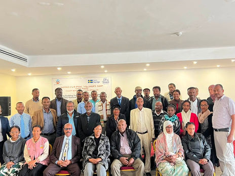 የሀገራዊ ምክክር ሂደቱን ፍትሃዊነትና አካታችነት የሚታዘቡ 10 ታዛቢዎችን እንደሚያሰማራ የሲቪል ማህበረሰብ ድርጅቶች ምክር ቤት ተናገረ።