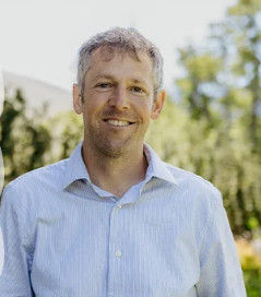 Scott Laeser headshot