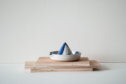 Lemon Squeezer / Satin White+ Blue Stripes | maeceramics