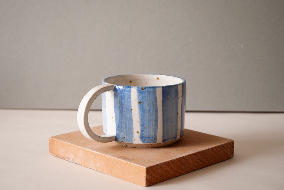 Dee Cup / Big Stripes