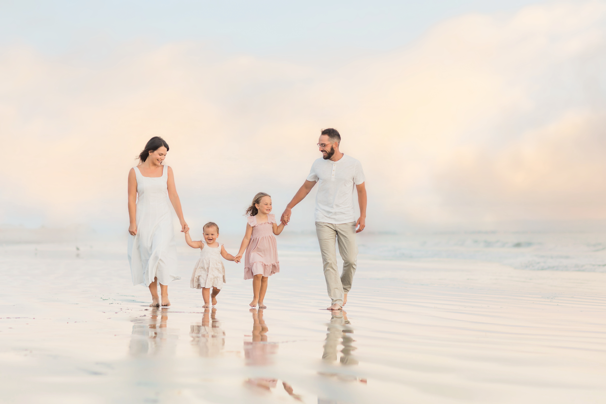 San Diego beach photographer — family session at sunset