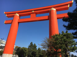 平安神宮　　徒歩15分