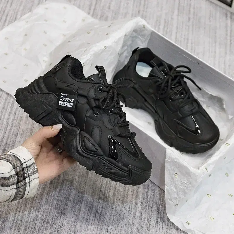 Frauen Schuhe Plattform Herbst Leder 2023 Neue Vielseitige Schwarz Casual Sneake