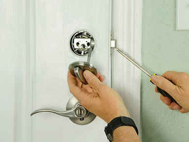 Locksmith Prices in Knoxville, TN: What to Expect Before You Call