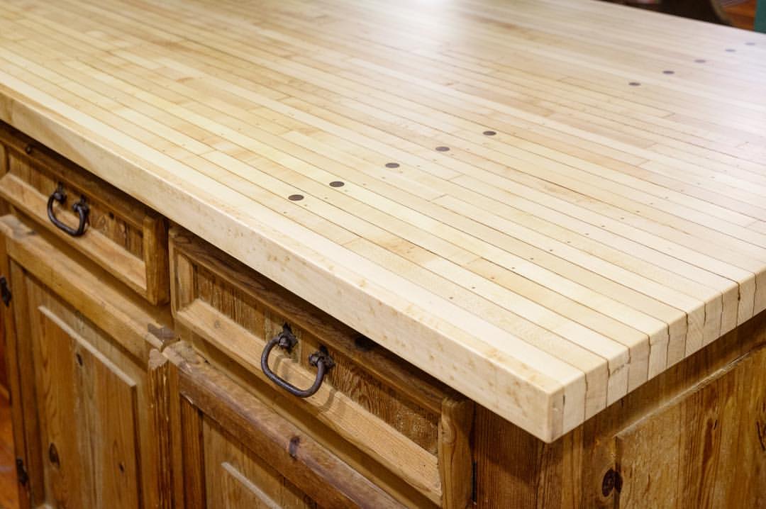 Custom Furniture & Harrisonburg Gray Fox Design Works