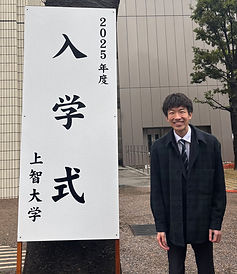 25新入生やまや1.jpg